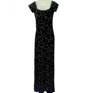 Alexia Admor Elegant Black Evening Dress